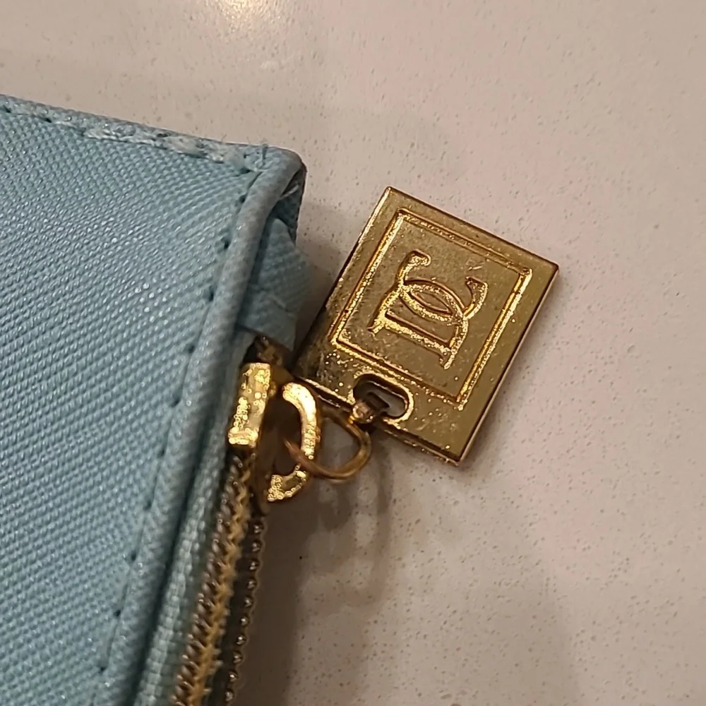 Like New Makeup bag